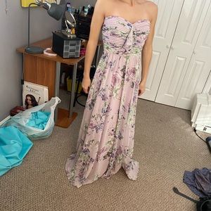 Prom dress/ gown